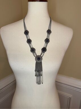 Vintage-Inspired Gunmetal Floral Tassel Necklace with Purple Accents